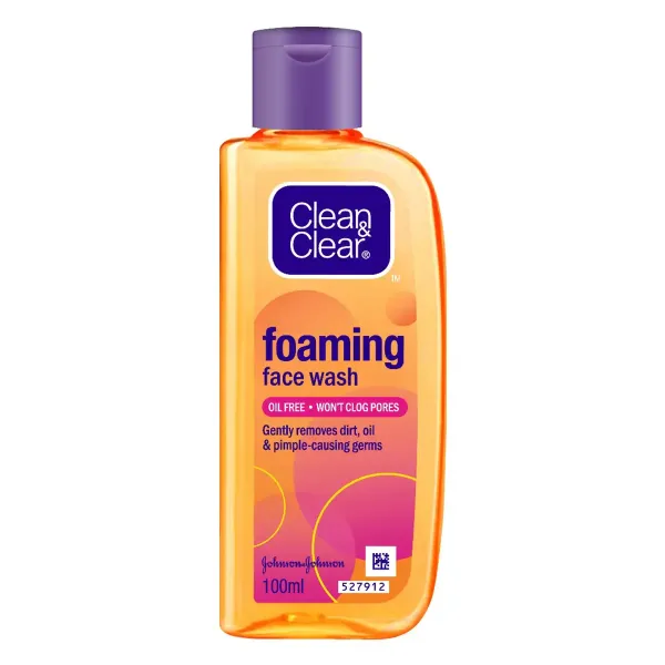 Clean & Clear Foaming Facewash 100ml